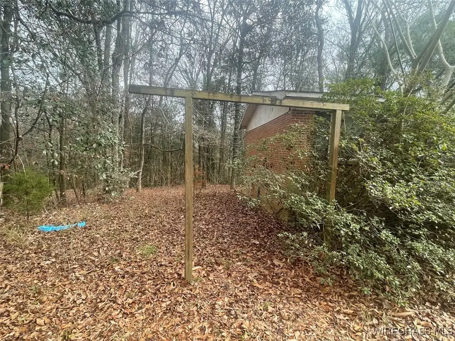 1651 Mixon School Road, Ozark, AL 36360 - Image #2