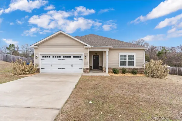 379 Mayberry Way, New Brockton, AL 36351