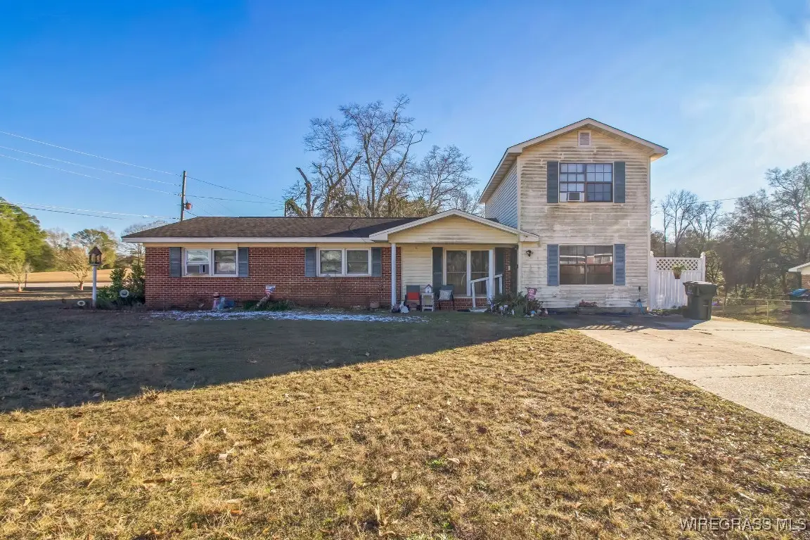 121 Charles Street, Ozark, AL 36360 - Image #1