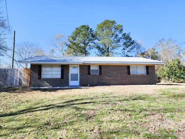 204 Wallace Street, Opp, AL 36467