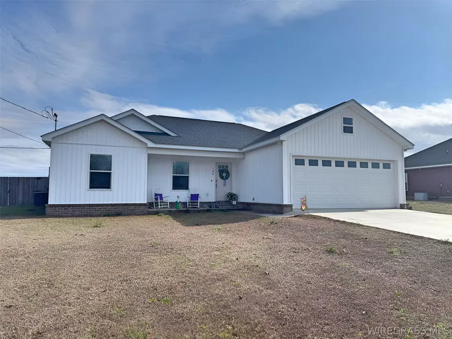 198 Northbrook Drive, Slocomb, AL 36375 - #2