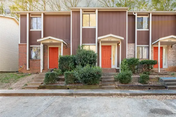 210 Candlebrook Drive, Enterprise, AL 36330