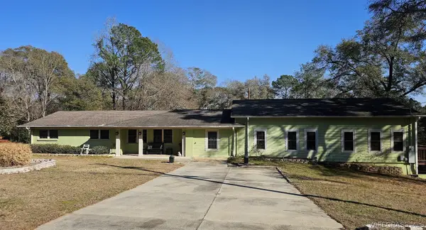 1425 Lakeview Road, Ozark, AL 36360