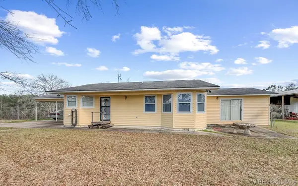 1830 Skipperville Road, Ozark, AL 36360