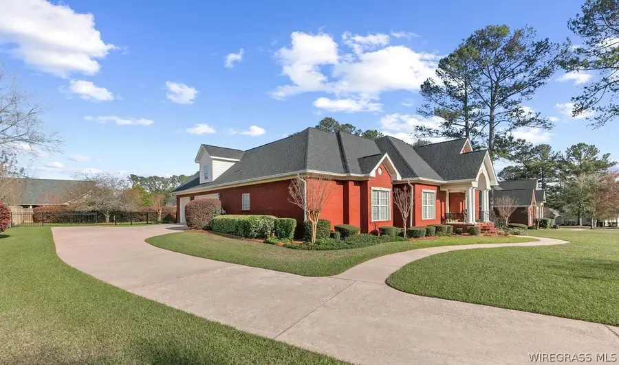 127 Glencoe Way, Dothan, AL 36305 - #2