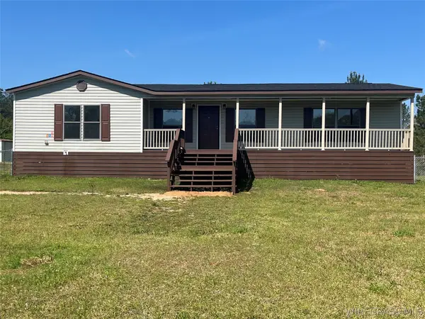 1079 Highway 105 Road, Ozark, AL 36360