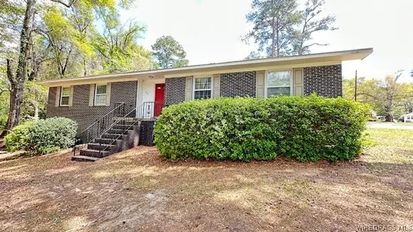 114 Dogwood Circle, Ozark, AL 36360