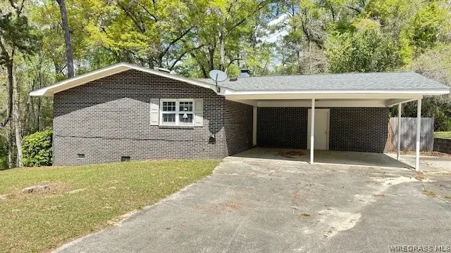114 Dogwood Circle, Ozark, AL 36360 - #2