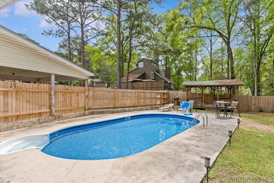 102 Pinewood Drive, Enterprise, AL 36330 - #3