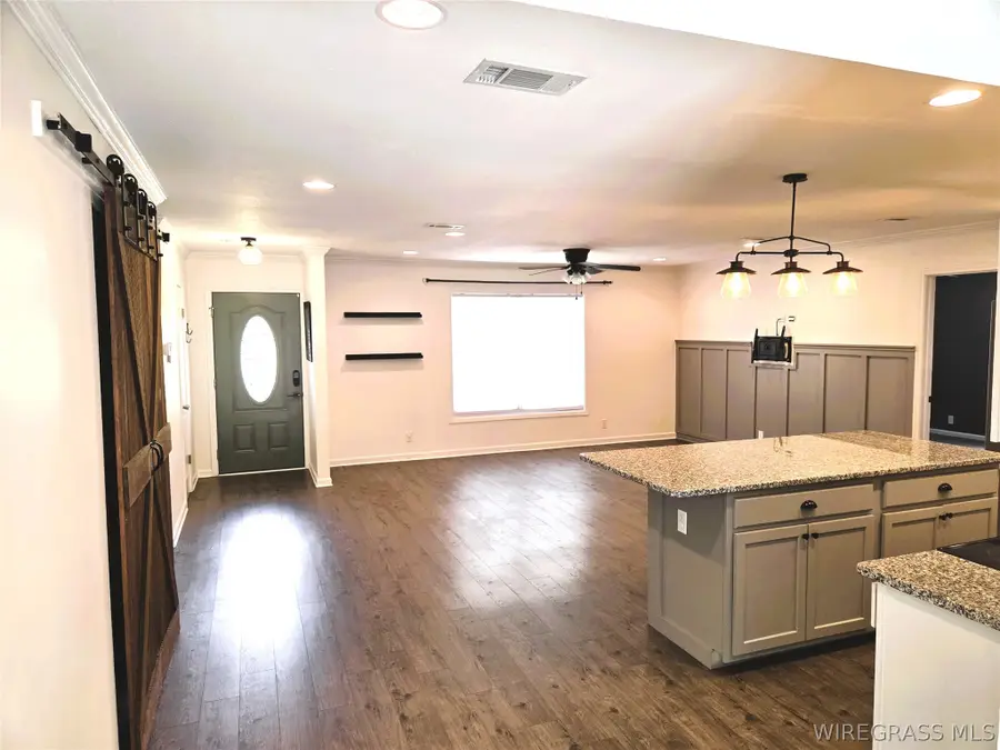 204 Springdale Drive, Enterprise, AL 36330 - #2