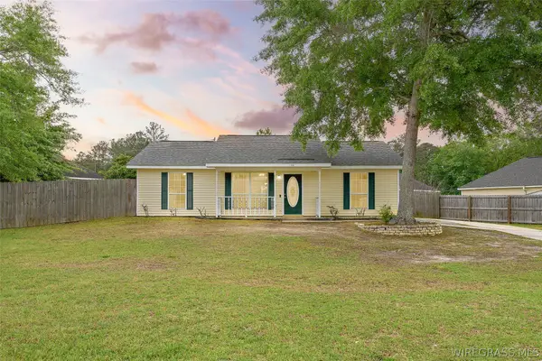 196 Beauville Drive, Kinsey, AL 36303