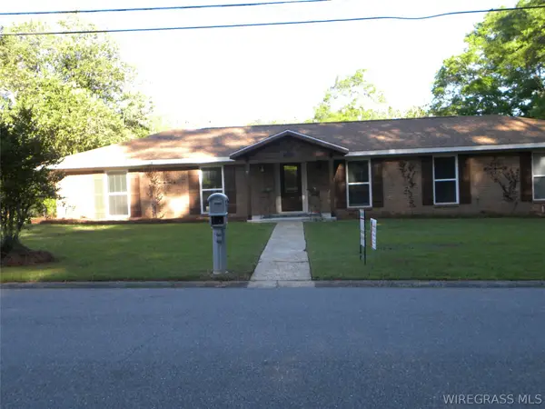 599 Parker Hills Drive, Ozark, AL 36360