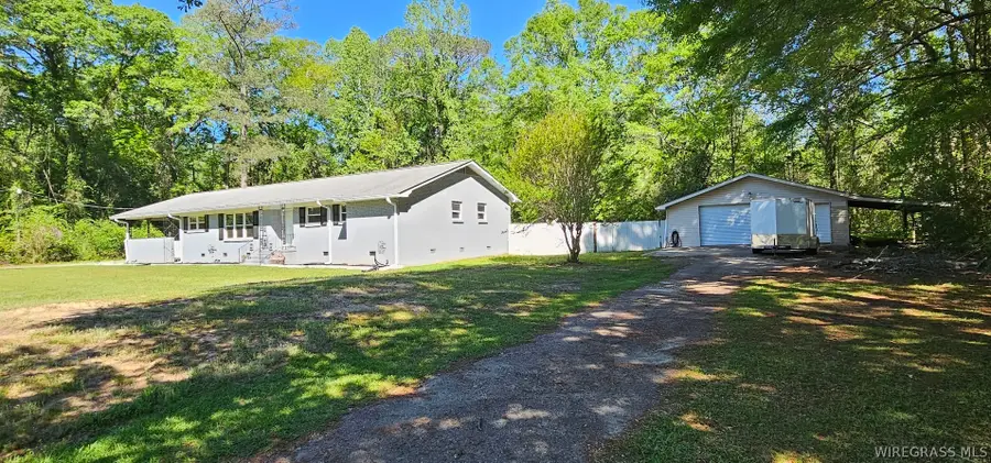 1213 Skipperville Road, Ozark, AL 36360 - #2