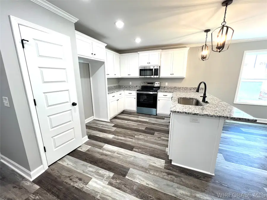 100 Brandi Avenue, Enterprise, AL 36330 - #3