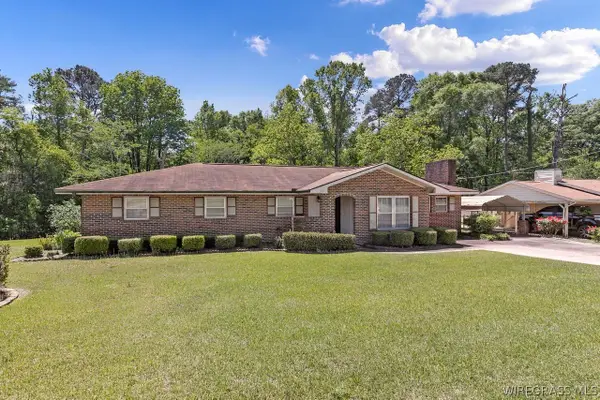 447 Pine Avenue, Ozark, AL 36360