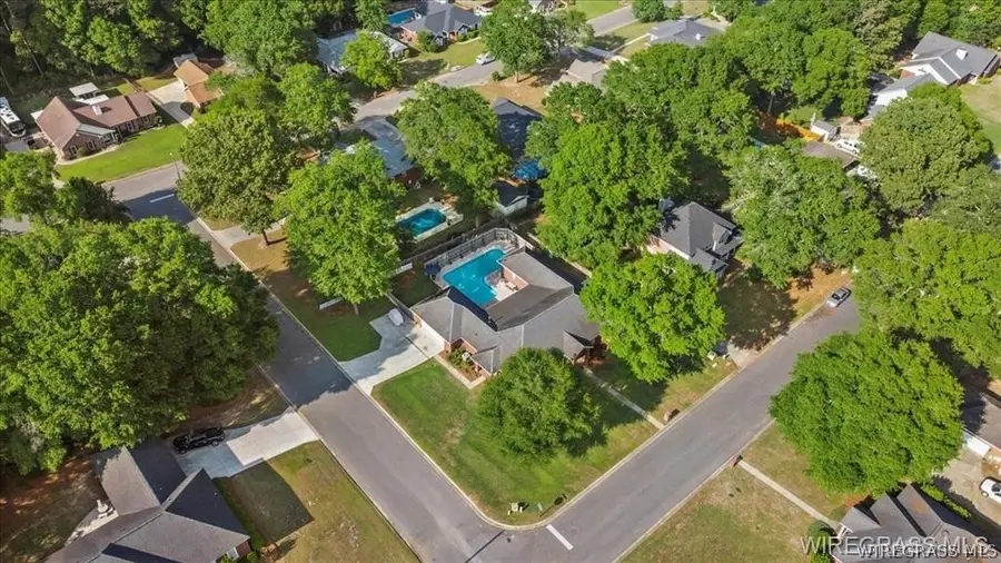 216 Wellston Drive, Enterprise, AL 36330 - #3