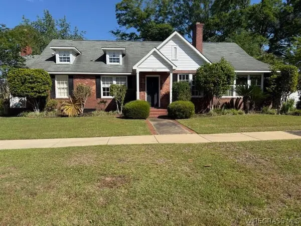 702 College Street, Enterprise, AL 36330