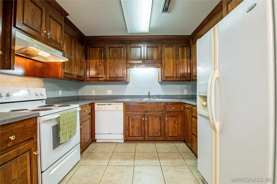 177 Newton Avenue, Ozark, AL 36360 - #3