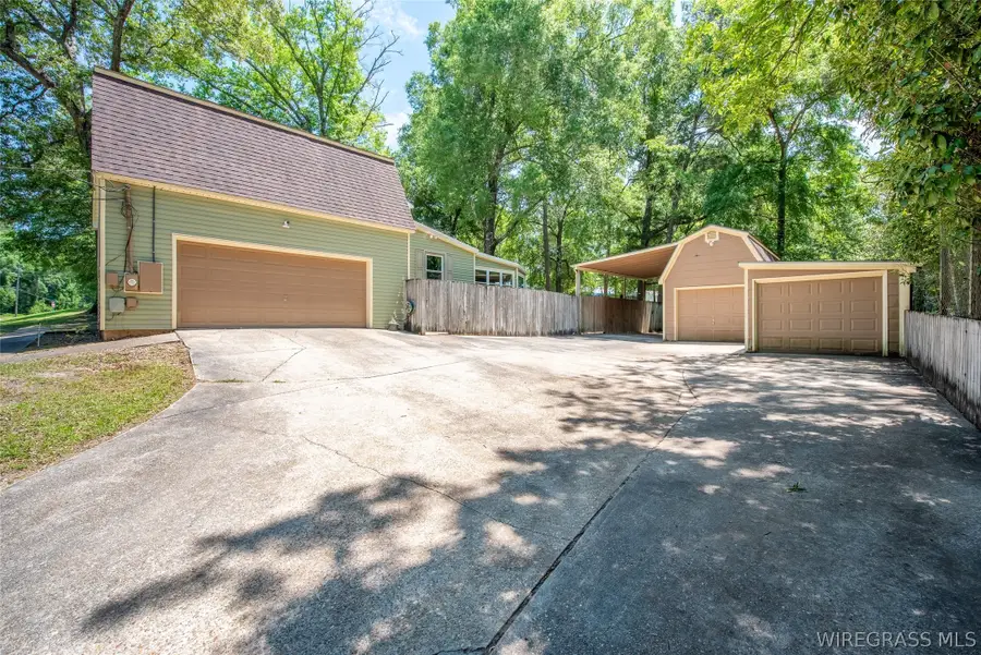 402 Wildwood Drive, Enterprise, AL 36330 - #3