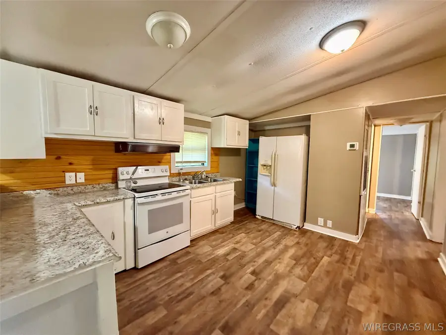 236 Leisure Drive, Hartford, AL 36344 - #2
