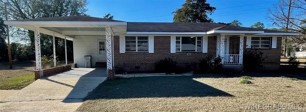 1025 Morrow Avenue, Elba, AL 36323 - #1