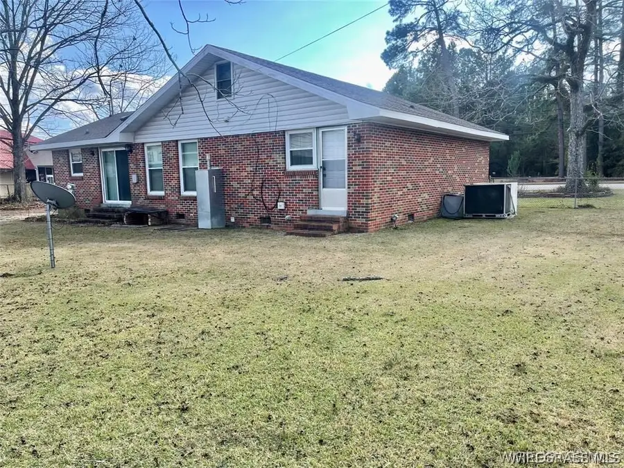 654 Claxton Avenue N, Elba, AL 36323 - #2