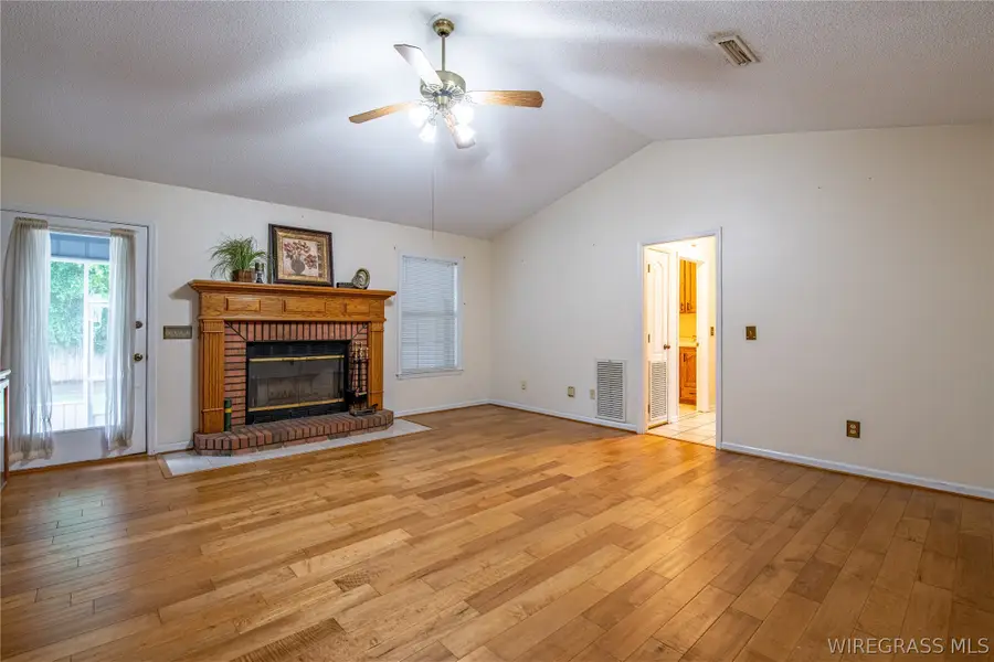 103 N Woodlawn Drive, Enterprise, AL 36330 - #2