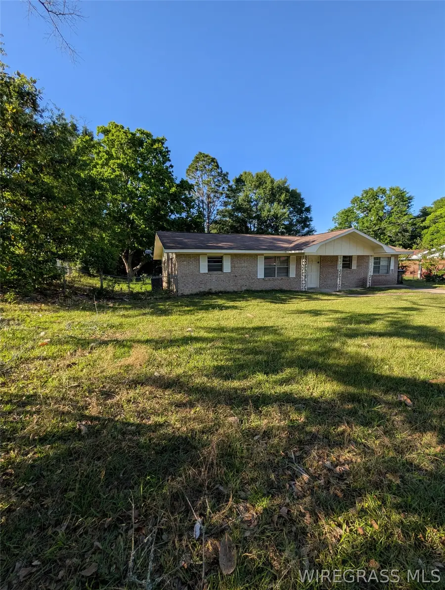 603 Falcon Street, Dothan, AL 36301 - #3