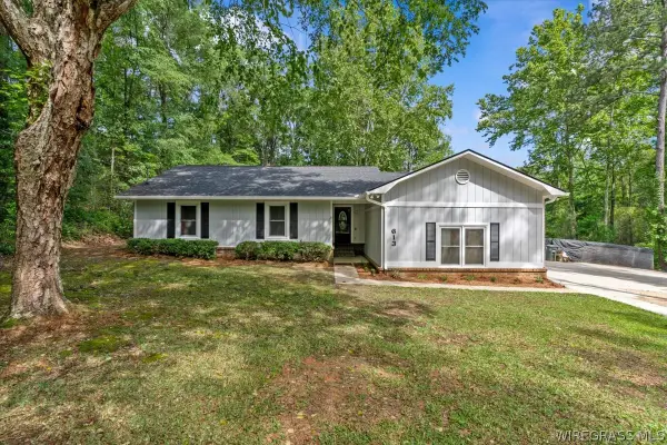 613 Chickasaw Road, Enterprise, AL 36330