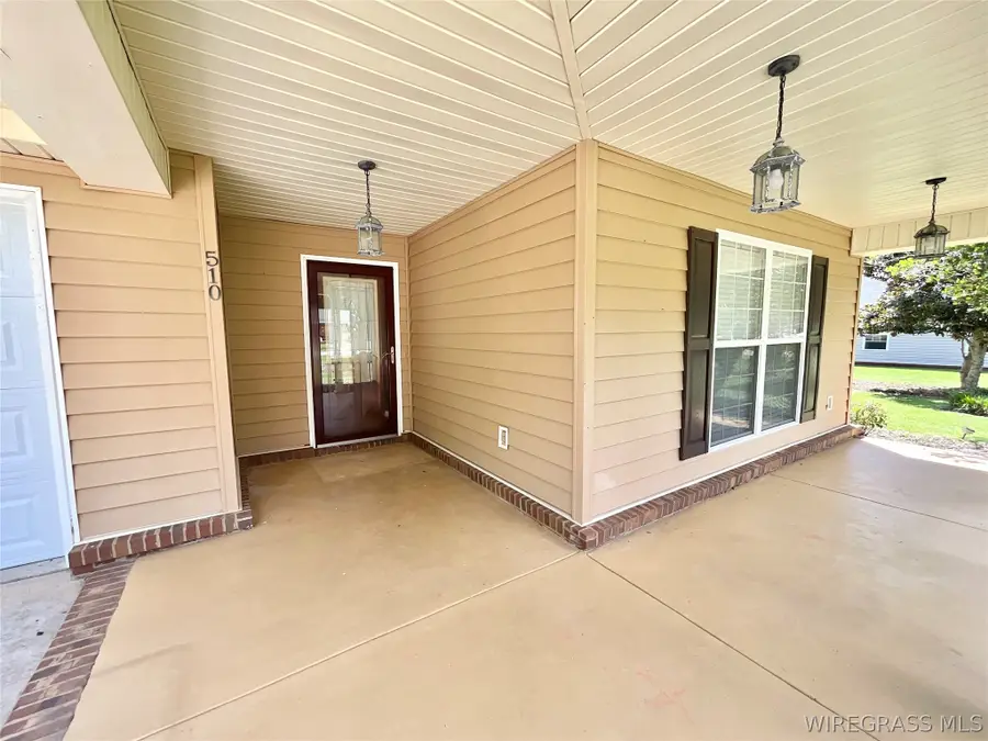 510 E Church Street, New Brockton, AL 36351 - #3