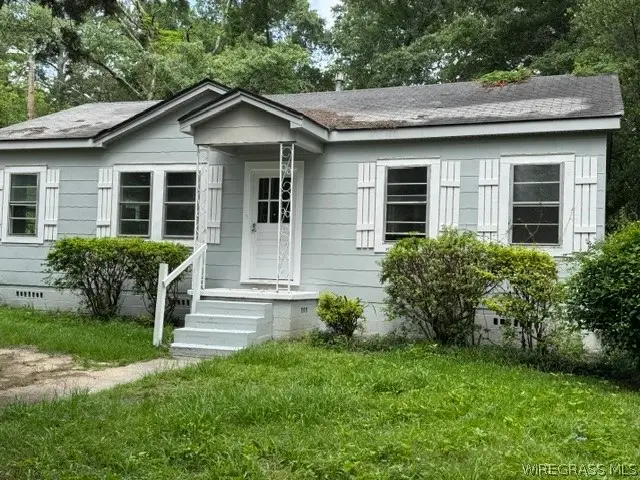 804 Chinook Street, Dothan, AL 36303 - #1