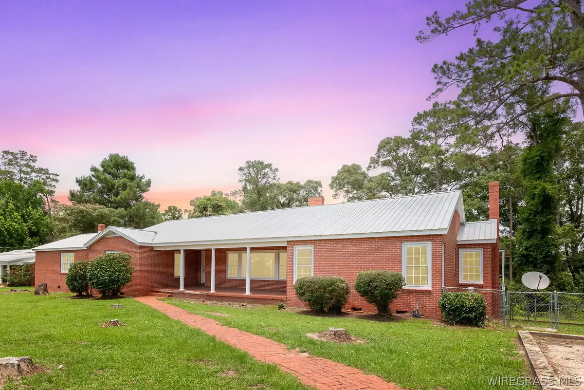 561 Davis Street E, Elba, AL 36323 - #1
