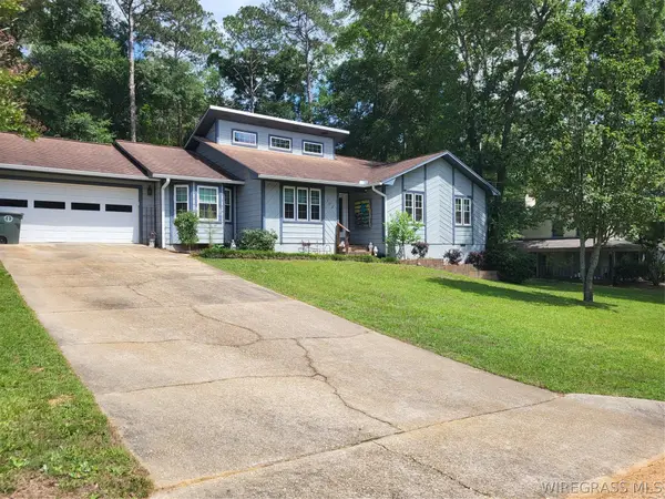 102 Oakland Drive, Enterprise, AL 36330