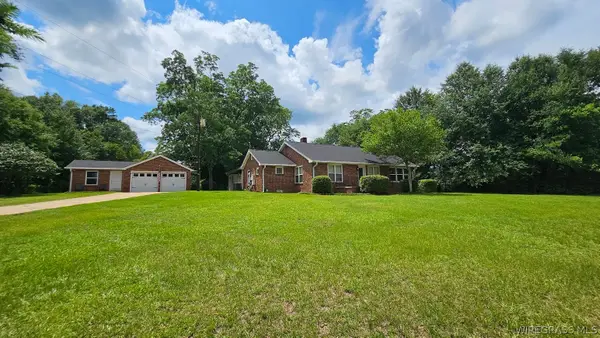 3672 Andrews Avenue, Ozark, AL 36360