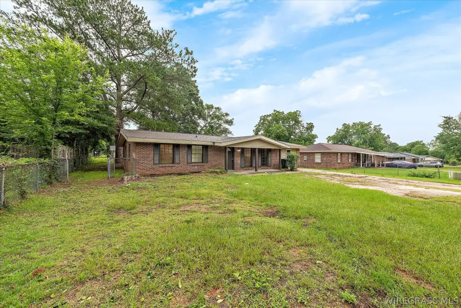 208 Chinook Drive, Enterprise, AL 36330 - #2