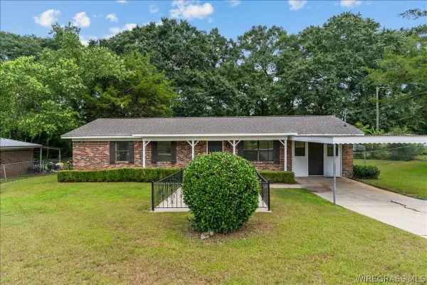 285 Johanna Drive, Ozark, AL 36360
