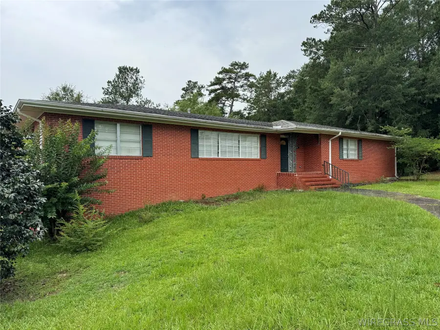 574 Davis Street E, Elba, AL 36323 - #2