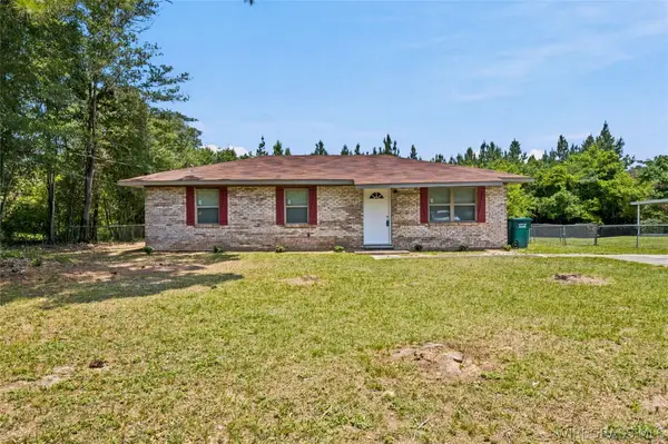 221 Thornwood Drive, Ozark, AL 36360