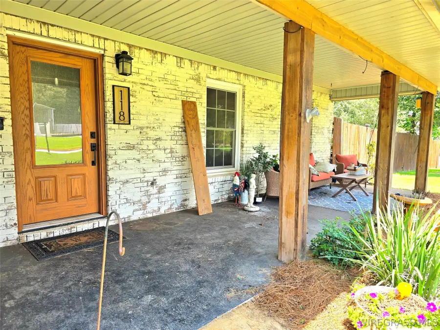 118 Iroquois Road, Enterprise, AL 36330 - #3