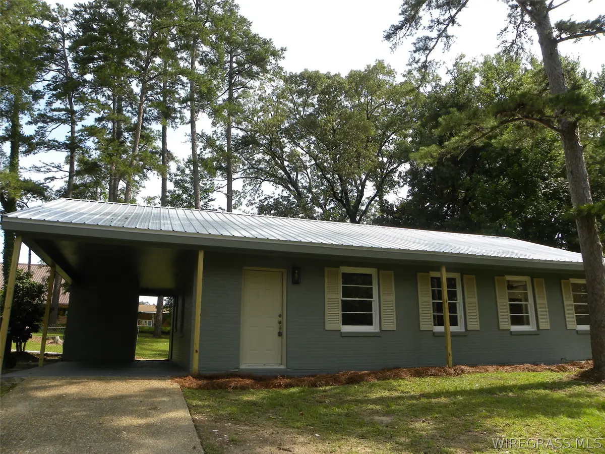 135 Dixie Drive, Ozark, AL 36360 - #1