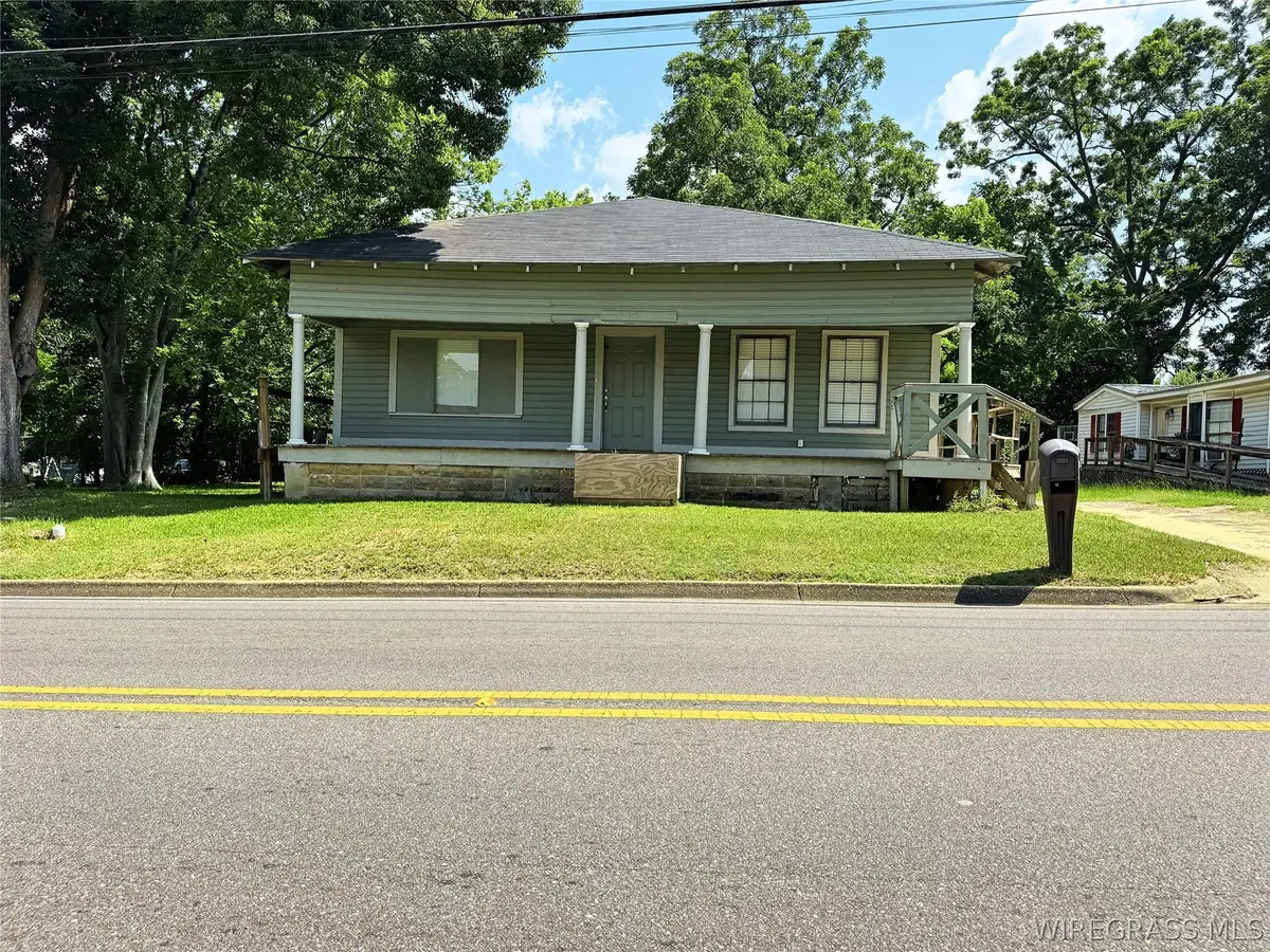 1378 E Burdeshaw Street, Dothan, AL 36303 - #1