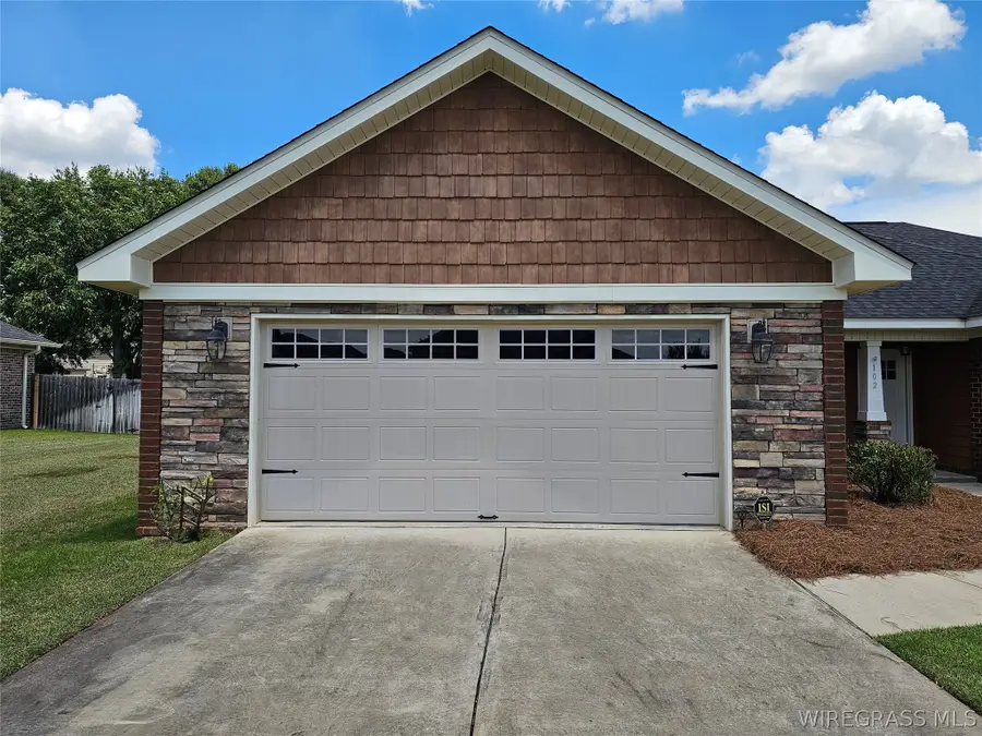 102 Brookestone Drive, Enterprise, AL 36330 - #2