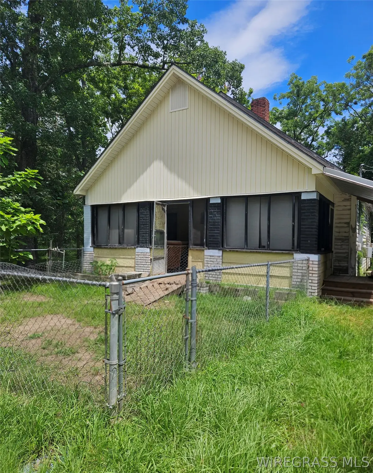 129 E Fleming Avenue, Geneva, AL 36340 - #1