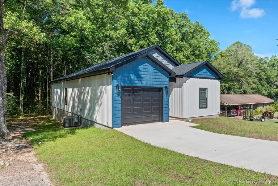 40 Woodland Court, Daleville, AL 36322 - #2