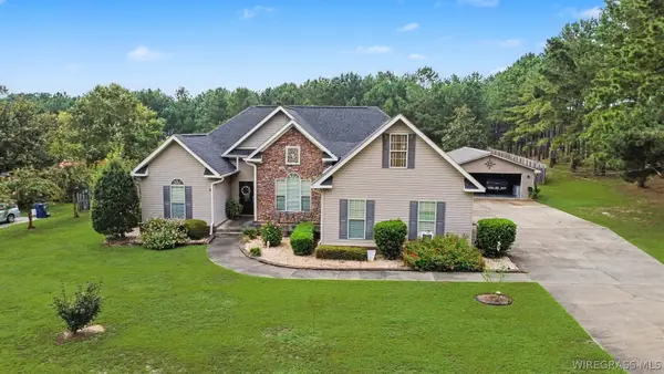965 E Smithville Road, Dothan, AL 36301