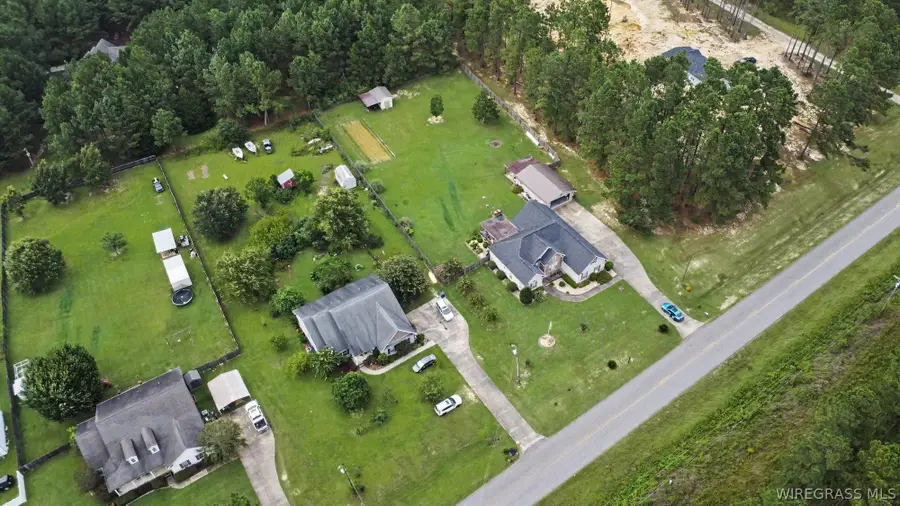 965 E Smithville Road, Dothan, AL 36301 - #2