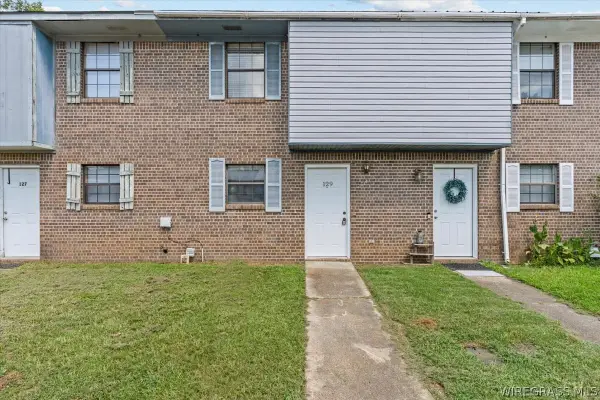129 Brian Court, Daleville, AL 36322