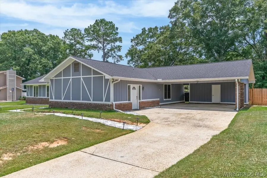 104 E Kingswood Drive, Enterprise, AL 36330 - #3