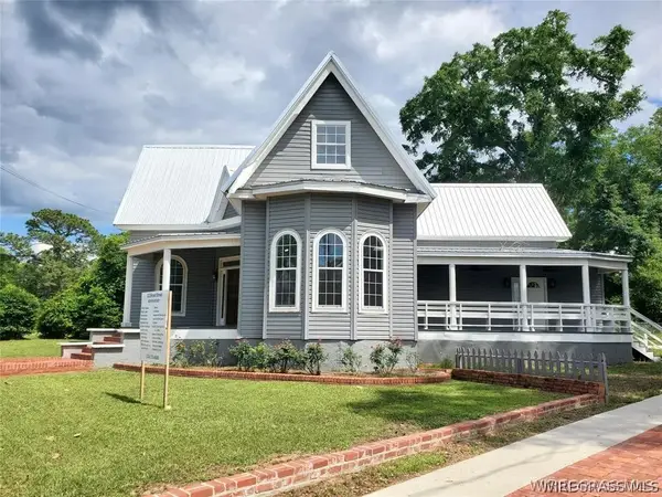 332 E Broad Street, Ozark, AL 36360