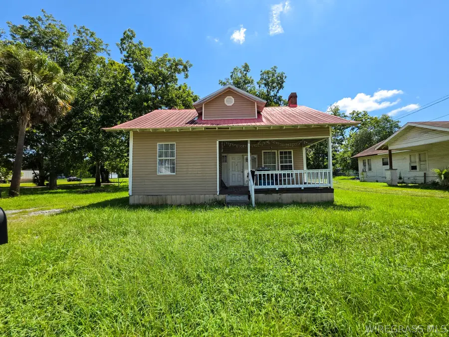 12 N Ripley Street, Samson, AL 36477 - #2